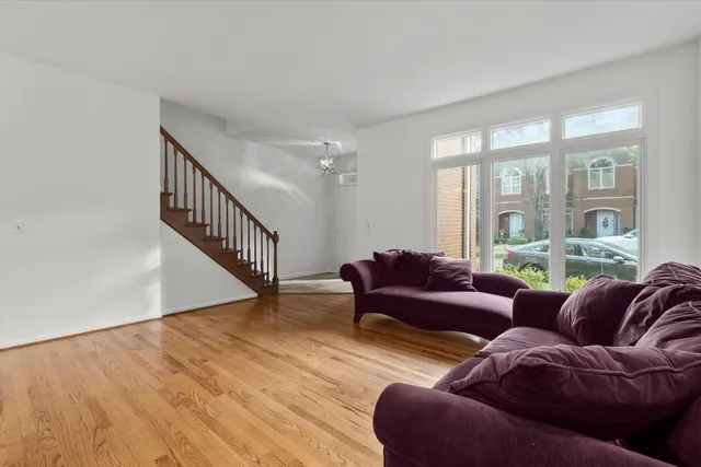 $510,000 | 4260 West Thorndale Avenue, Chicago, IL 60646