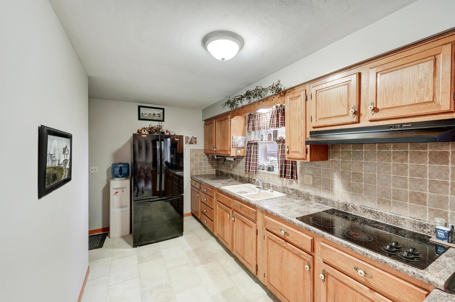 4424 Bosart Road Springfield, OH 45503 - Photo 14 of 37 50044236-014_web