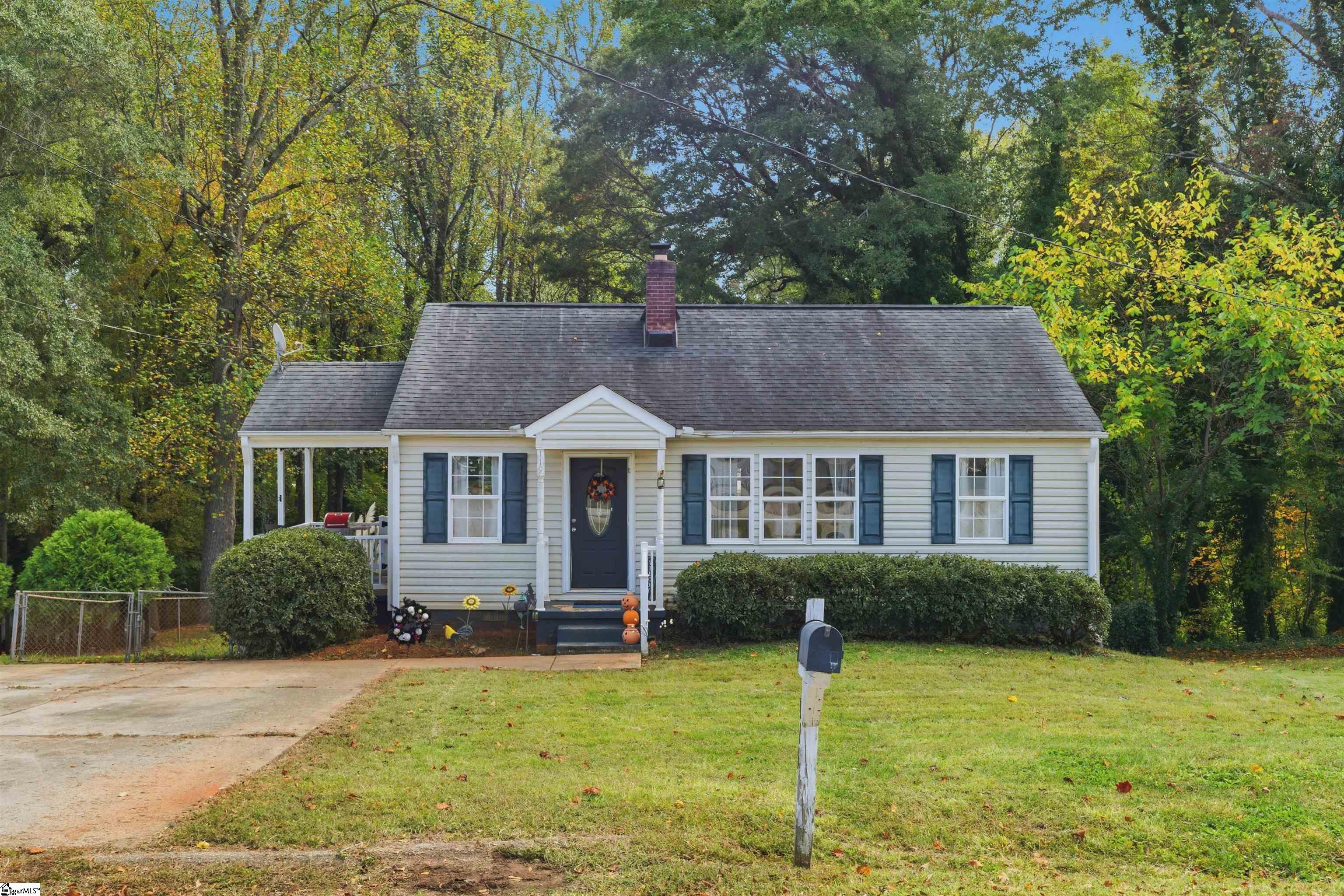 119 East Decatur Street Greenville, SC 29617 - Photo 1 of 37 Gallery Image 1