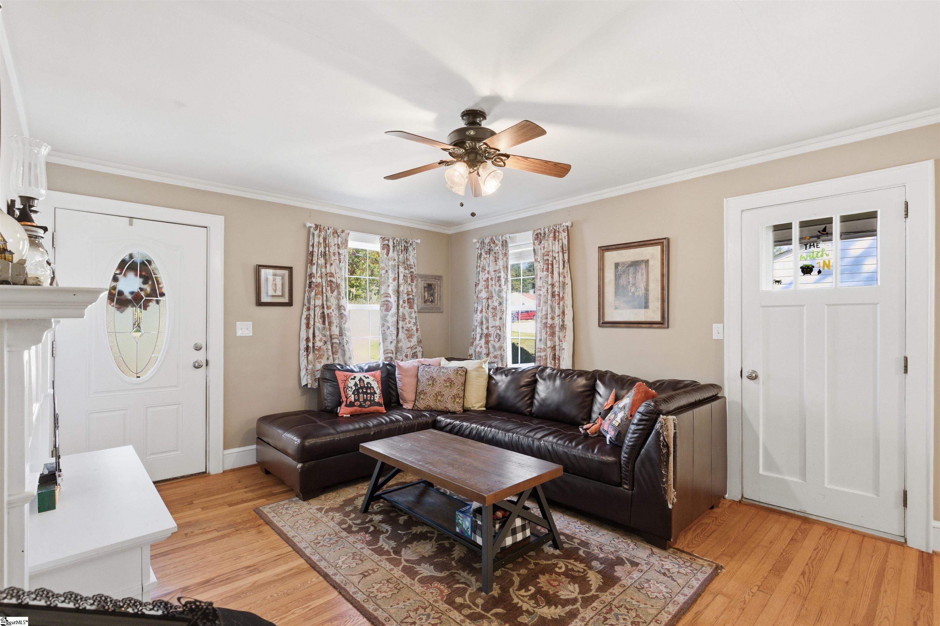 119 East Decatur Street Greenville, SC 29617 - Photo 5 of 37 Gallery Image 5