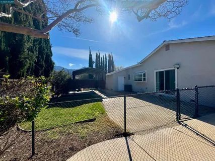 $1,299,000 | 200 Fleming Drive, Clayton, CA 94517