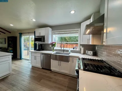 $1,299,000 | 200 Fleming Drive, Clayton, CA 94517