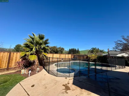 $1,299,000 | 200 Fleming Drive, Clayton, CA 94517
