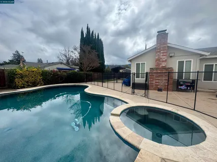 $1,250,000 | 200 Fleming Drive, Clayton, CA 94517