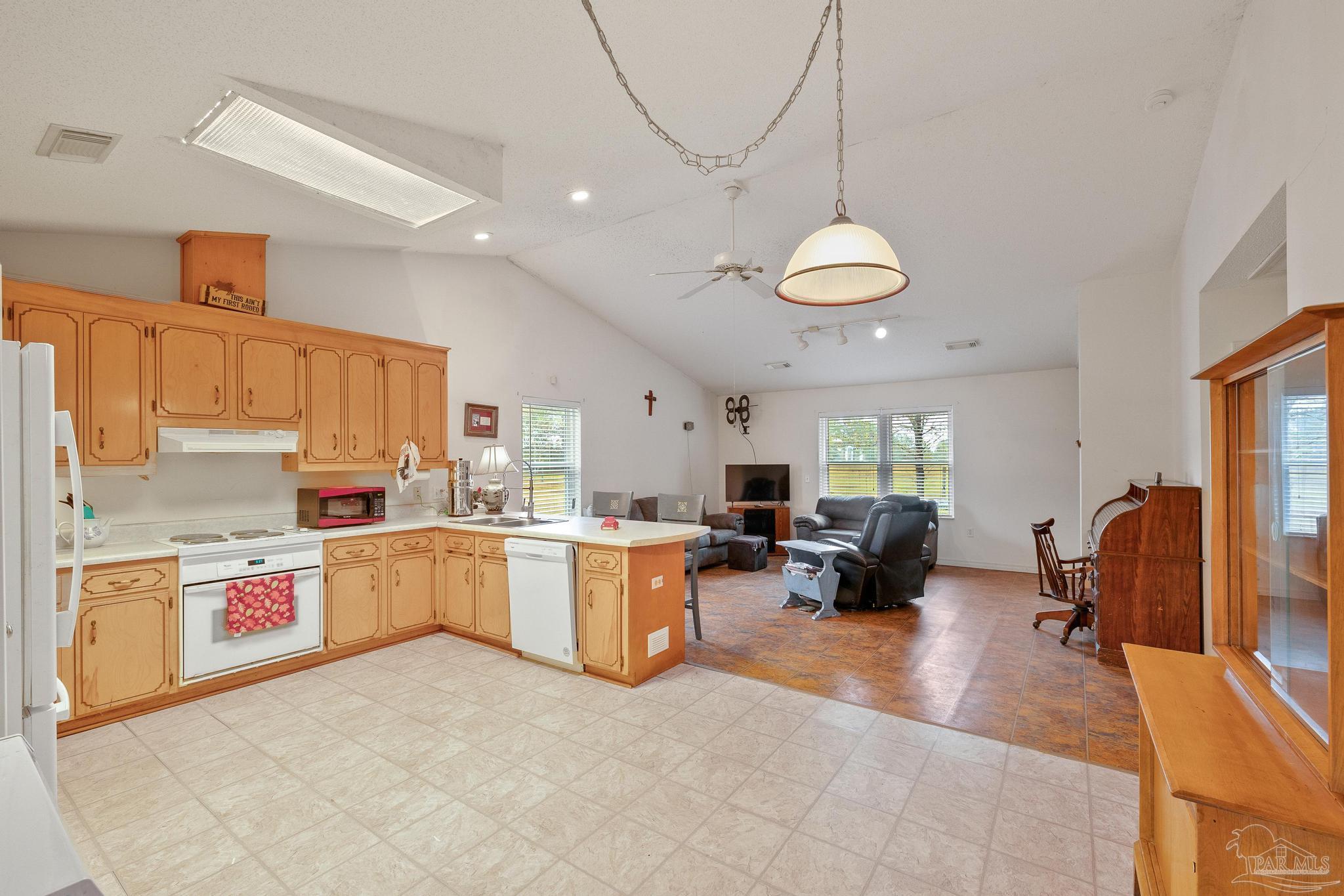 5401 Chestnut Road Molino, FL 32577 - Photo 13 of 50 Gallery Image 13