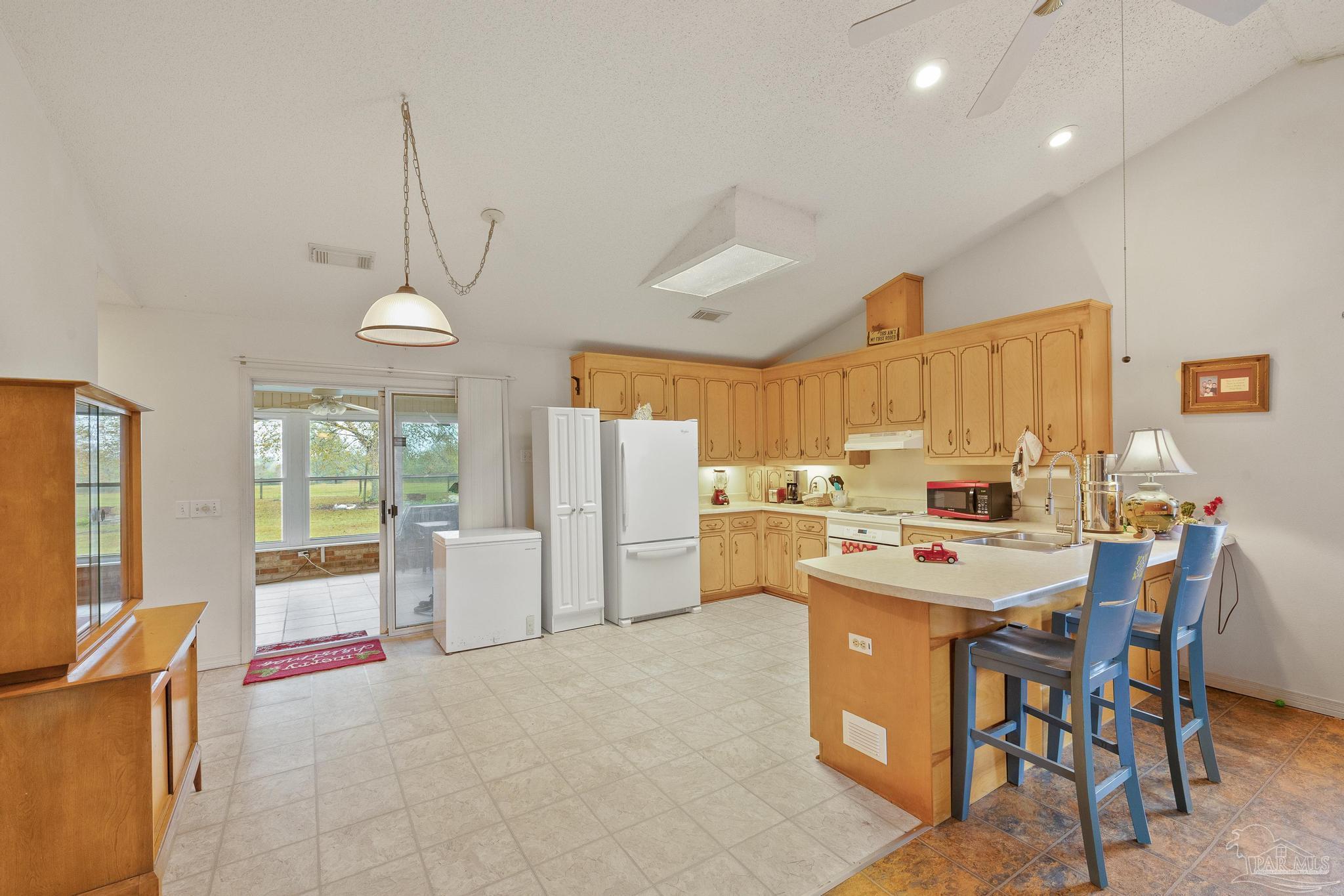5401 Chestnut Road Molino, FL 32577 - Photo 8 of 50 Gallery Image 8