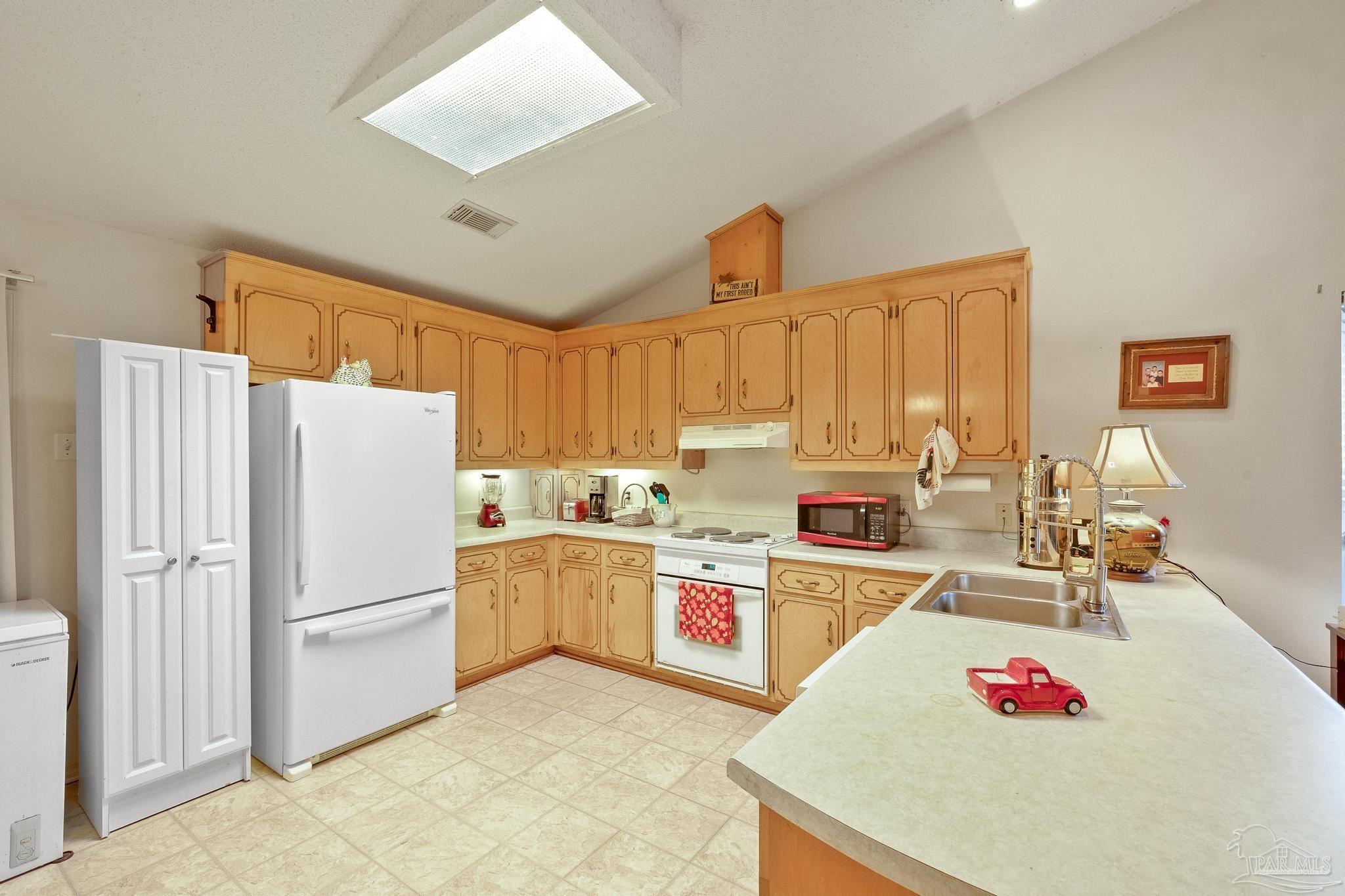 5401 Chestnut Road Molino, FL 32577 - Photo 10 of 50 Gallery Image 10