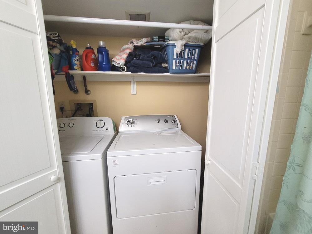 1201 Augusta Circle Mount Laurel, NJ 08054 - Photo 20 of 34 Laundry area