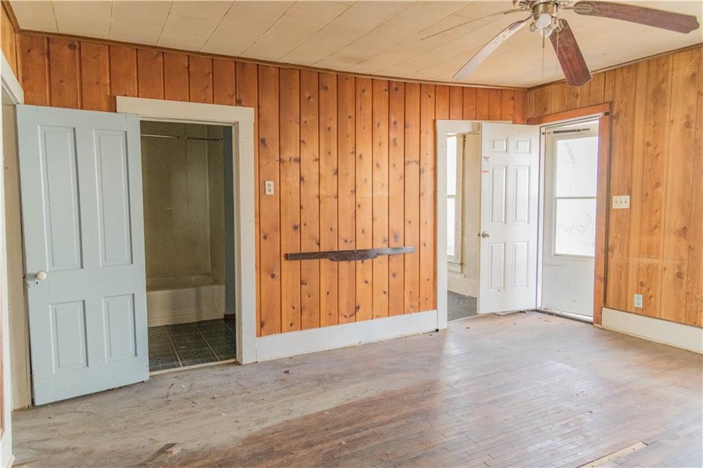 1006 Osage Street Neodesha, KS 66757 - Photo 18 of 56