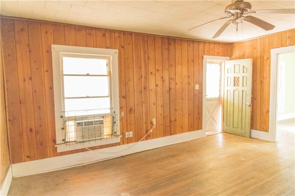 1006 Osage Street Neodesha, KS 66757 - Photo 9 of 56