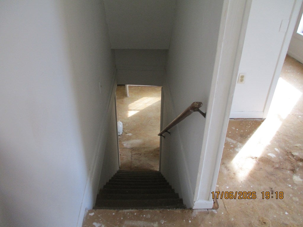 625 Stoney Battery Road Marion, VA 24354 - Photo 19 of 23 Gallery Image 19