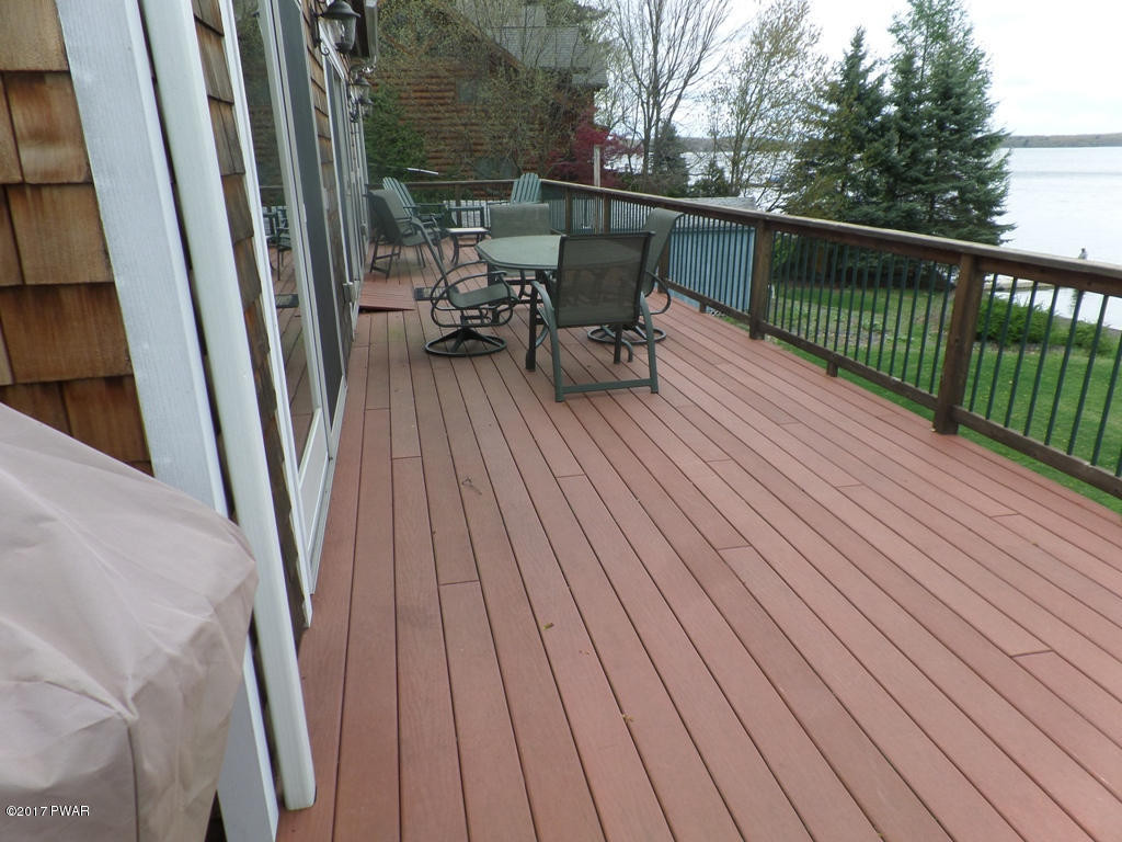 130-135 Spinnler Point Road Tafton, PA 18464 - Photo 26 of 48 Main House-Deck