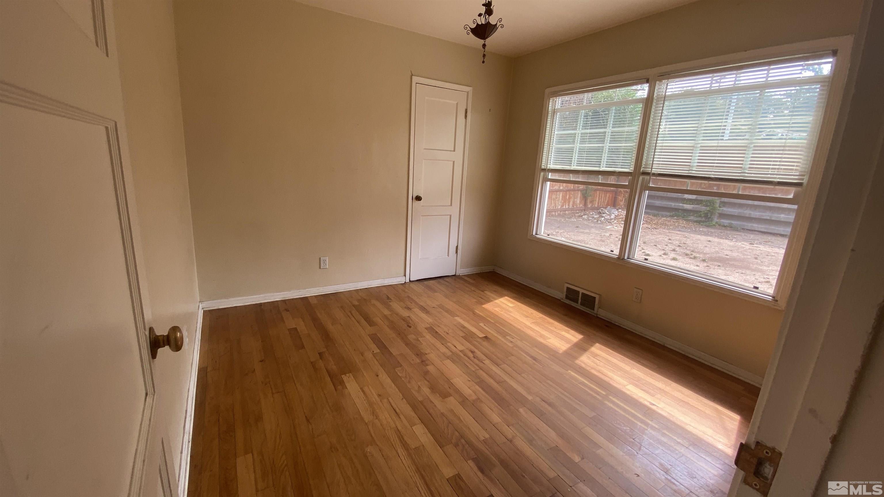 1950 Vale Street Reno, NV 89509 - Photo 8 of 18 Photo 8