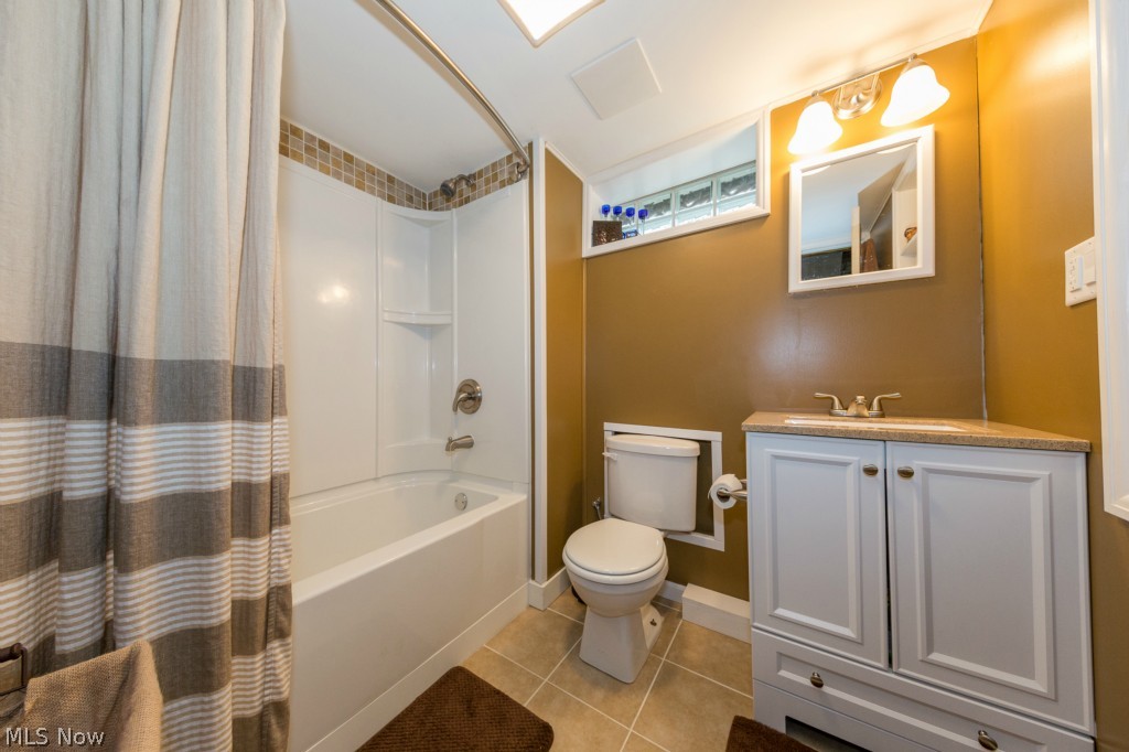 1219 Avondale Road Cleveland, OH 44121 - Photo 22 of 25