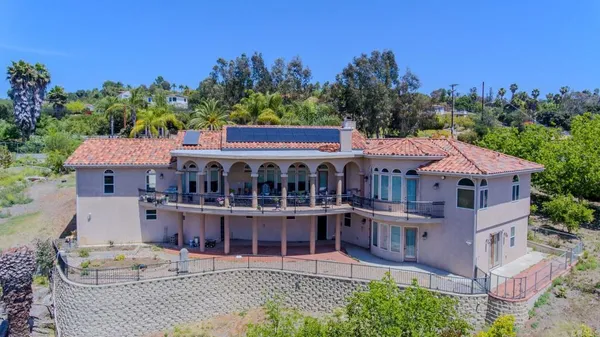 $1,698,000 | 2057 Via Rancho Parkway, Escondido, CA 92029