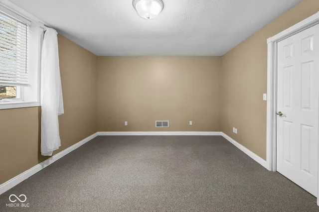 $999,000 | 3913 Sunnycroft Place, West Lafayette, IN 47906