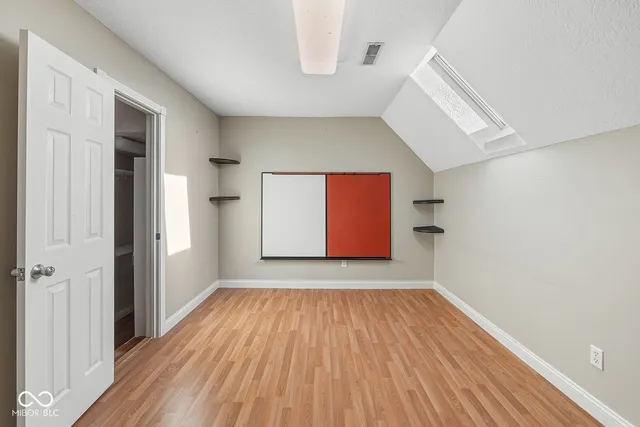 $999,000 | 3913 Sunnycroft Place, West Lafayette, IN 47906