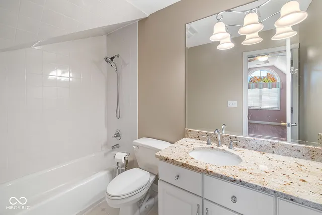 $999,000 | 3913 Sunnycroft Place, West Lafayette, IN 47906