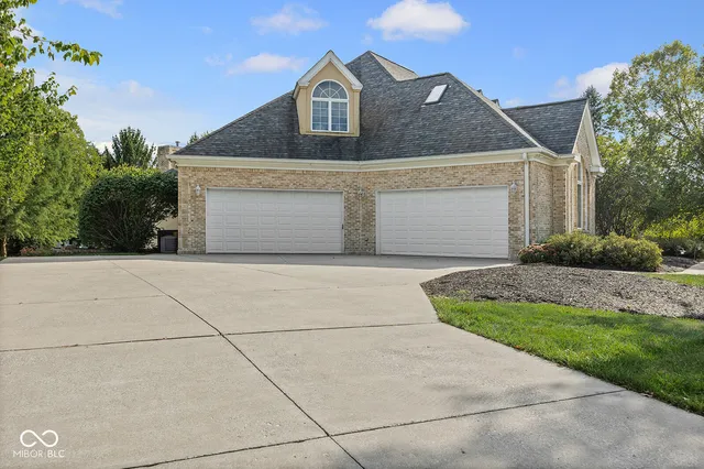 $999,000 | 3913 Sunnycroft Place, West Lafayette, IN 47906