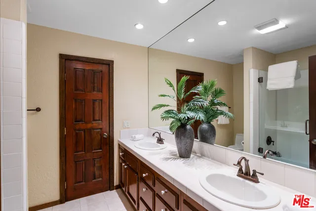 $4,950,000 | 24656 Blue Dane Lane, Malibu, CA 90265