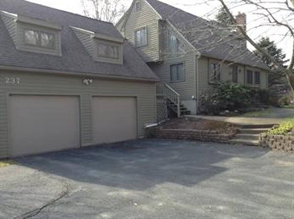 237 Cordaville Road Southborough, MA 01772 - Photo 1 of 1 Gallery Image 1