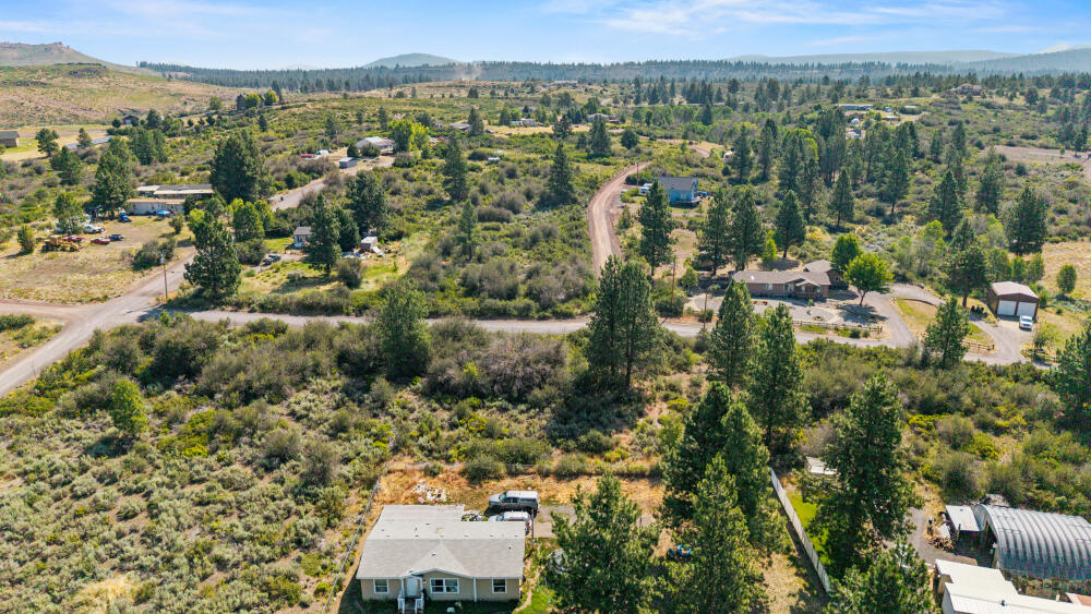 0 Lakeland Road Chiloquin, OR 97624 - Photo 7 of 19 an aerial view of a city with lots of residential buildings