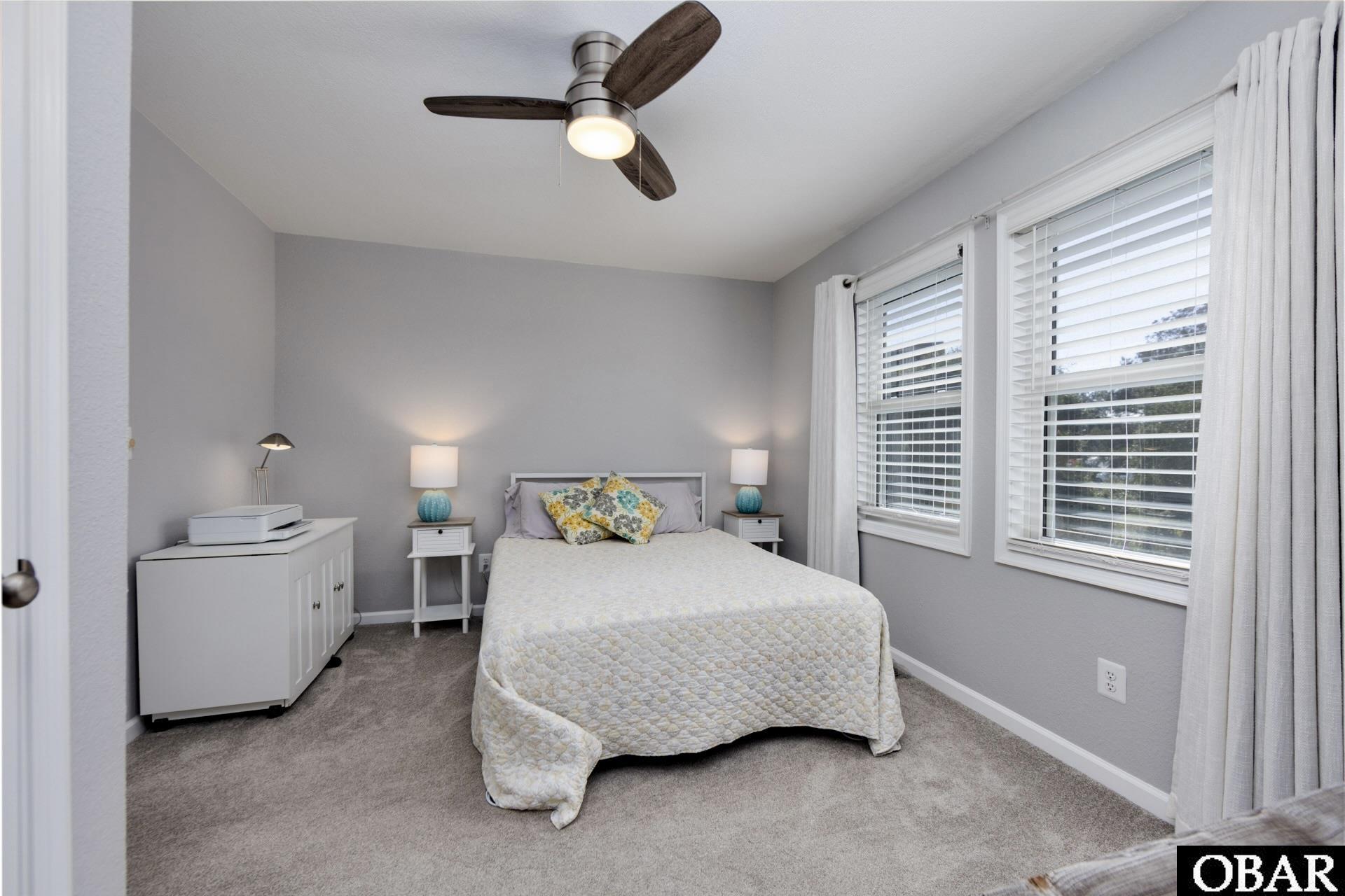 305 Oak Run, Unit 1 Kitty Hawk, NC 27949 - Photo 24 of 49 Main Level Bed#2 Queen