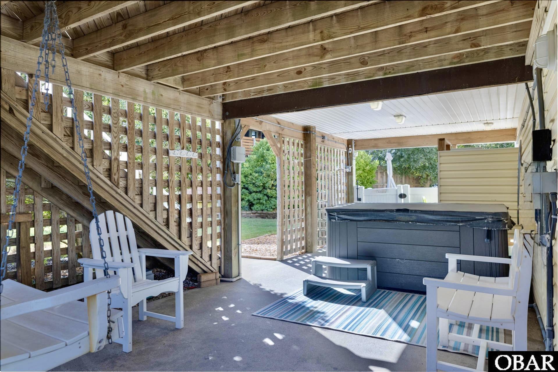 305 Oak Run, Unit 1 Kitty Hawk, NC 27949 - Photo 39 of 49 6 Person Hot Tub