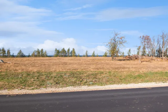 $374,900 | Debroux Court, Unit 24, Sturgeon Bay, WI 54235