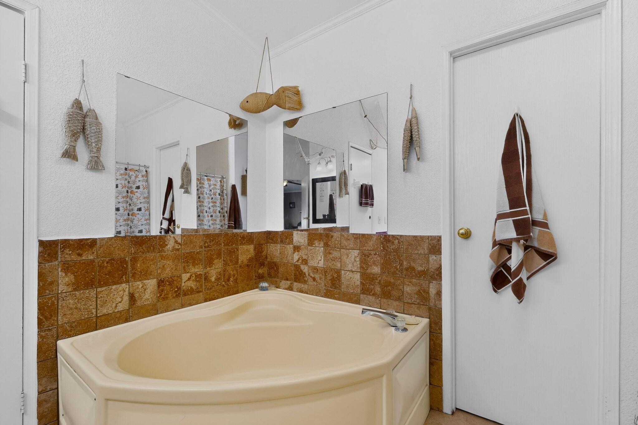 8905 Odin Road Southwest Albuquerque, NM 87121 - Photo 23 of 42 Gallery Image 23