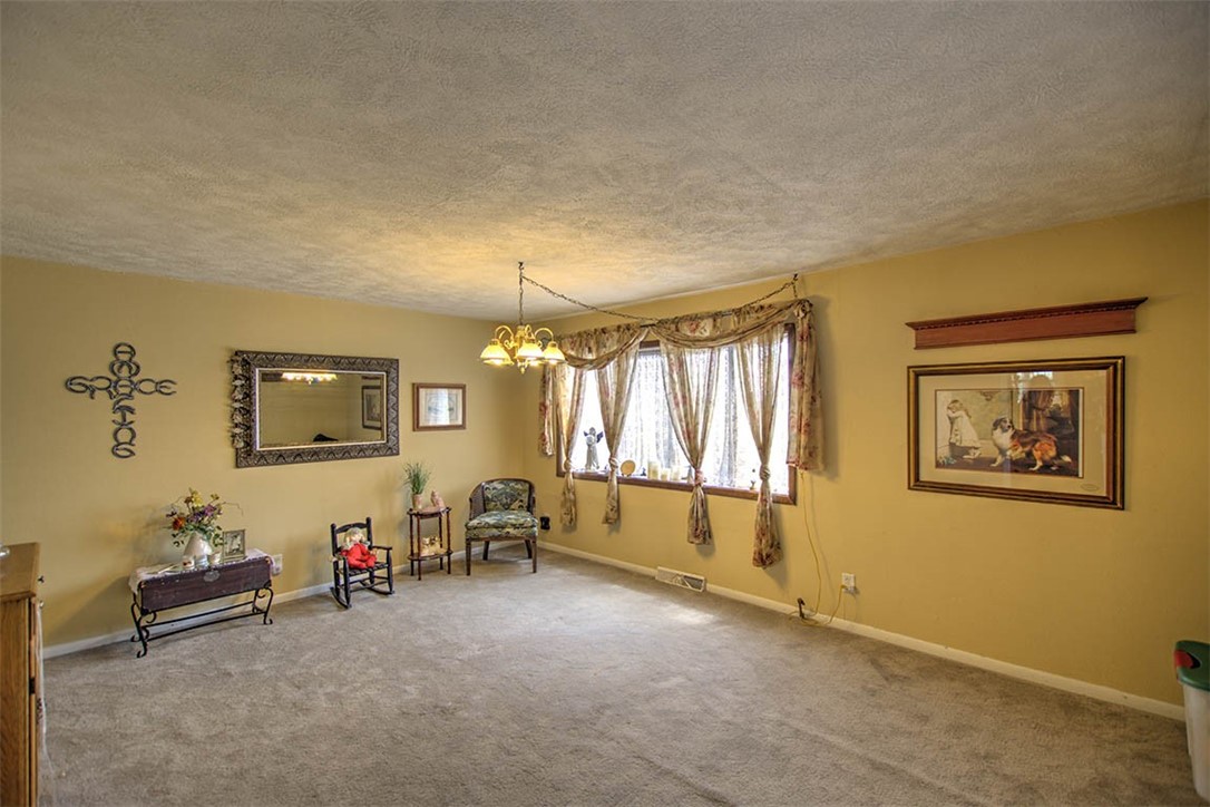5656 Highway 48 Decatur, IL 62526 - Photo 7 of 28