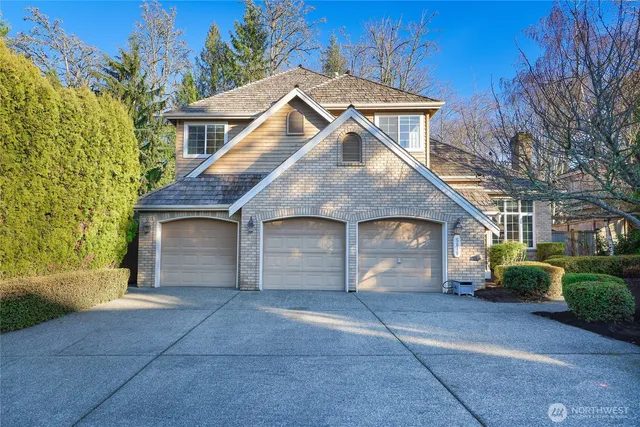 $1,999,000 | 5810 Mont Blanc Place Northwest, Issaquah, WA 98027