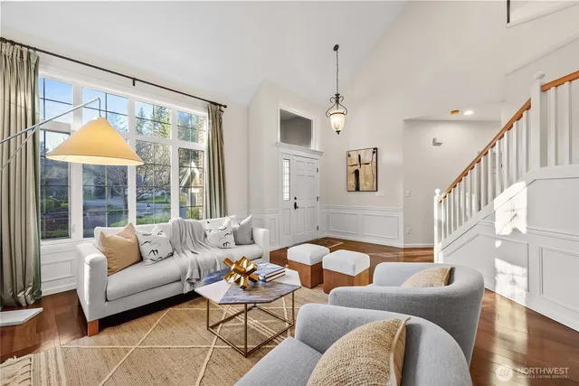 $1,999,000 | 5810 Mont Blanc Place Northwest, Issaquah, WA 98027