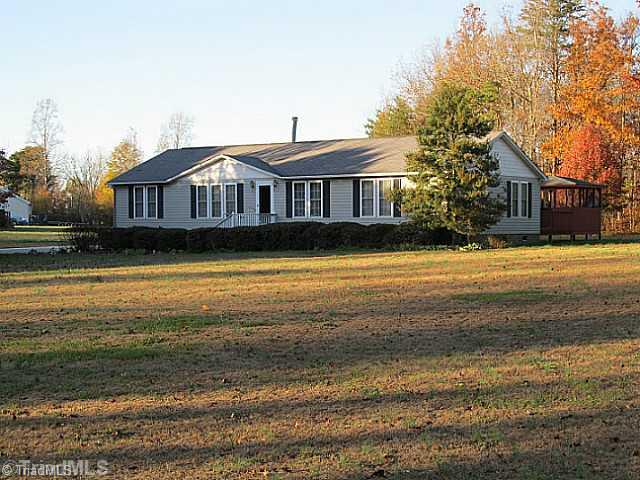 5007 George Miles Road Burlington, NC 27217 - Photo 1 of 15 Exterior Front.