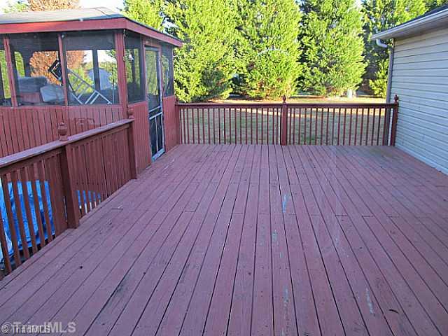 5007 George Miles Road Burlington, NC 27217 - Photo 14 of 15 Patio/Deck.