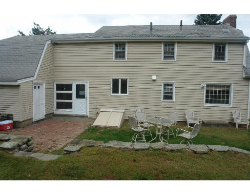 4 Holden Road Paxton, MA 01612 - Photo 12 of 15 Gallery Image 12