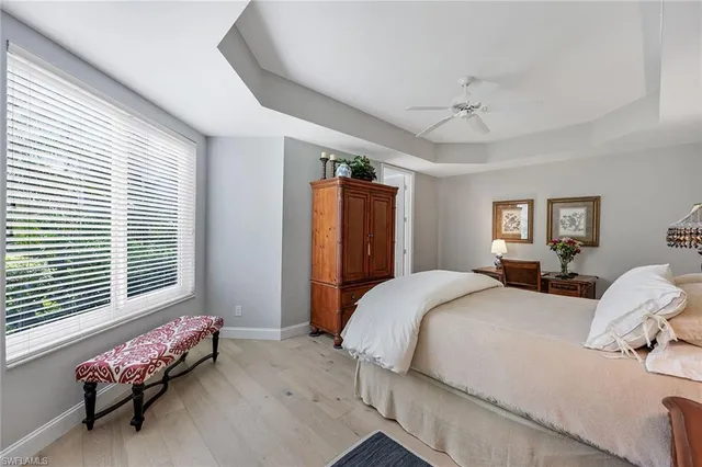 $725,000 | 1550 Clermont Drive, Unit E101, Naples, FL 34109