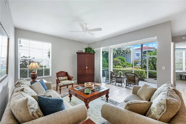 $725,000 | 1550 Clermont Drive, Unit E101, Naples, FL 34109
