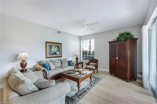 $725,000 | 1550 Clermont Drive, Unit E101, Naples, FL 34109