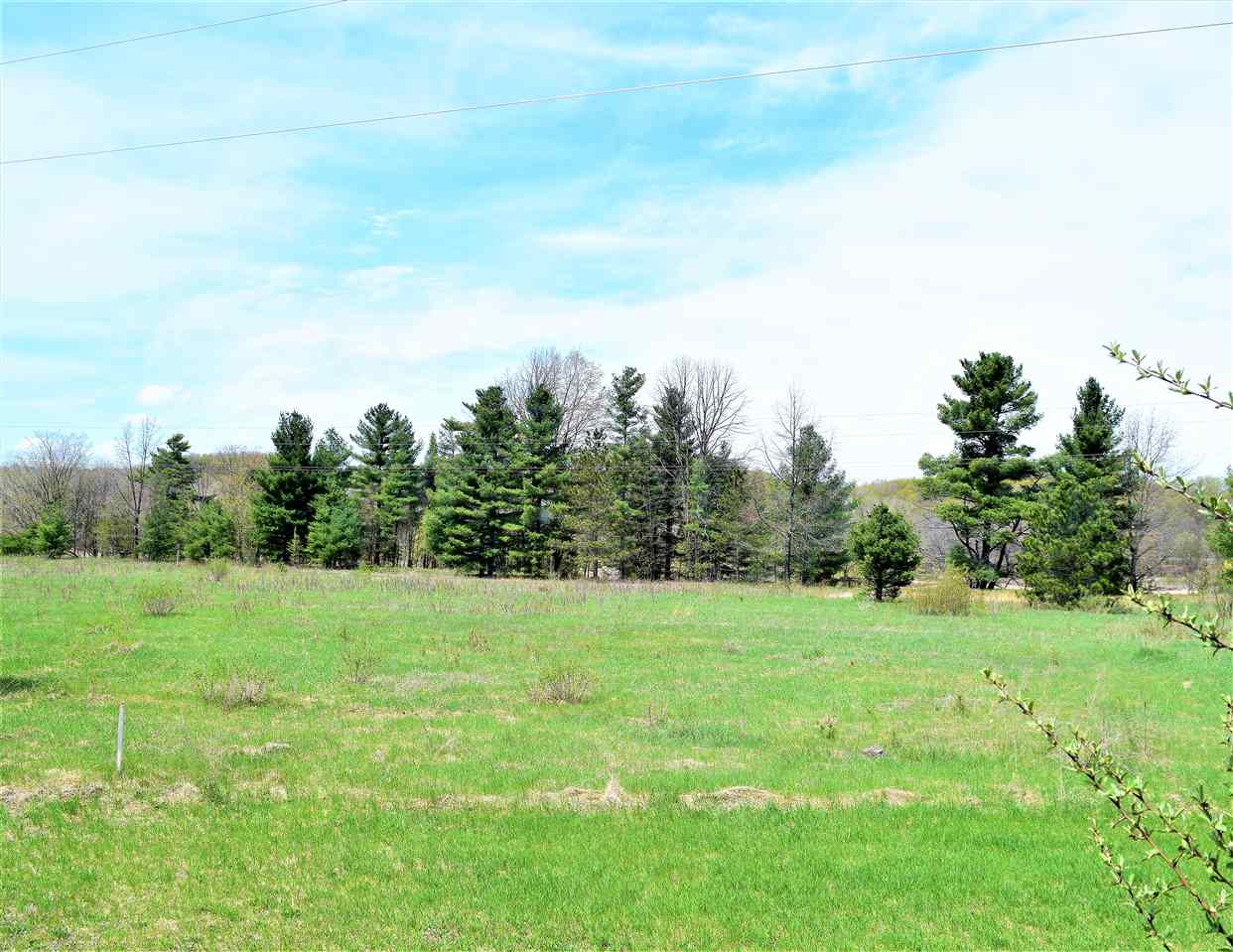381 North Keystone Road Traverse City, MI 49696 - Photo 21 of 24 1846666-20.JPG