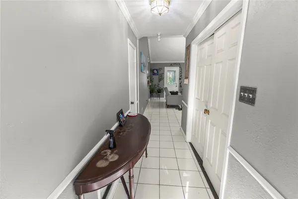 $2,400 | 10910 Vanderford Drive, Houston, TX 77099