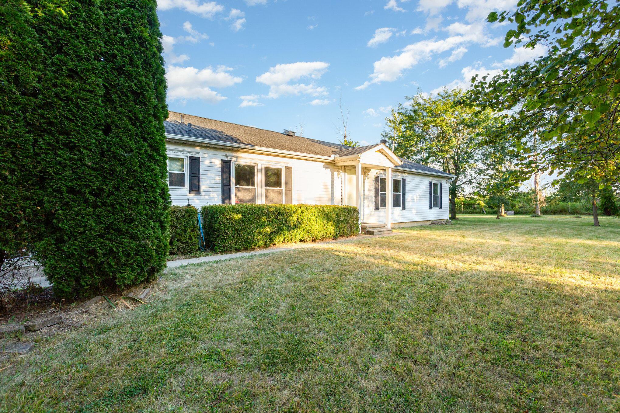 10586 Baldwin Road Mount Sterling, OH 43143 - Photo 2 of 36 002_8l9a2154-edit_80