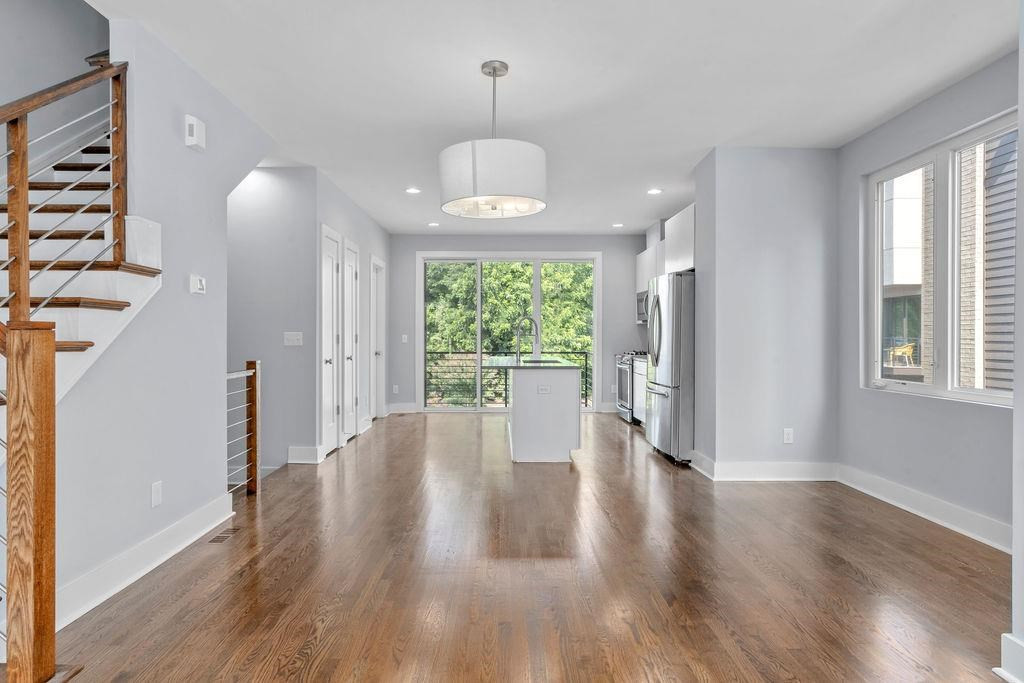 612 South West Street Raleigh, NC 27601 - Photo 6 of 30 Dining Area