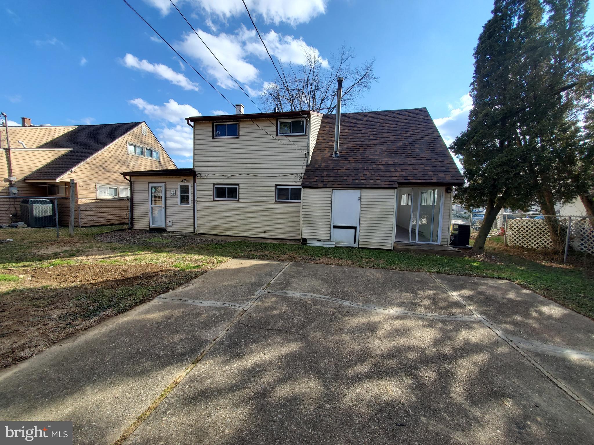 2808 Norcom Road Philadelphia, PA 19154 - Photo 29 of 30 Gallery Image 29