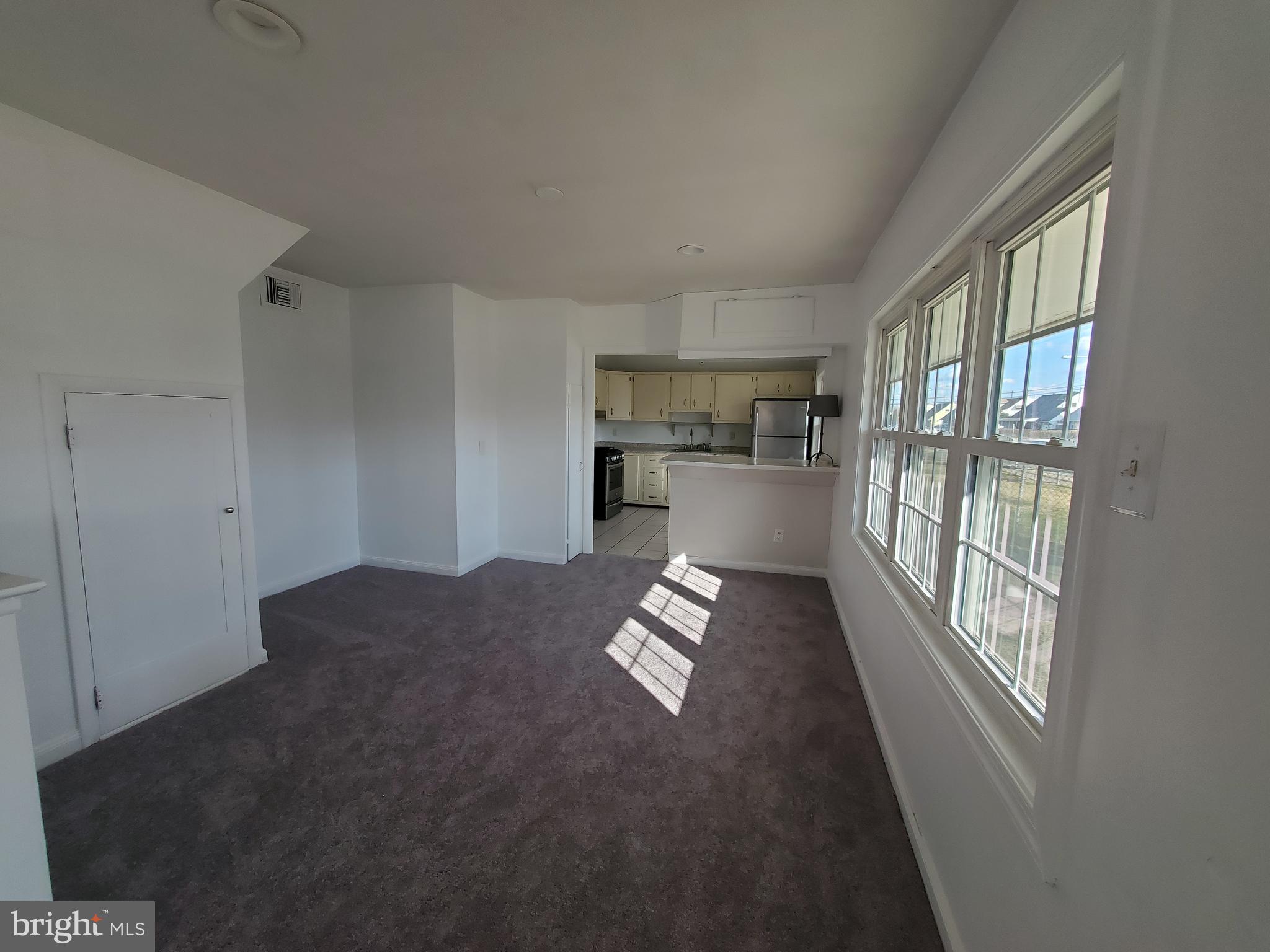 2808 Norcom Road Philadelphia, PA 19154 - Photo 9 of 30 Gallery Image 9