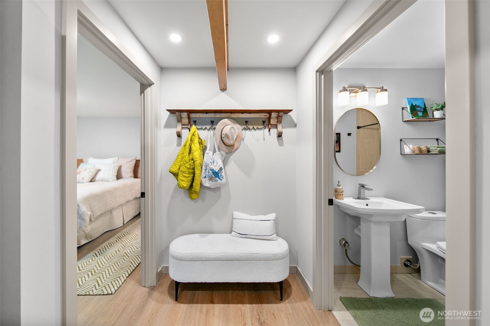 1535 Castlerock Avenue, Unit 26 Wenatchee, WA 98801 - Photo 10 of 32 a bathroom with a sink and a mirror