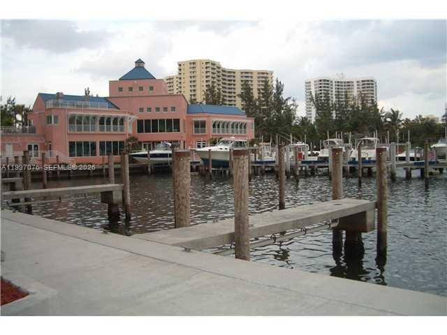 3330 Northeast 190th Street, Unit 1615 Aventura, FL 33180 - Photo 16 of 28