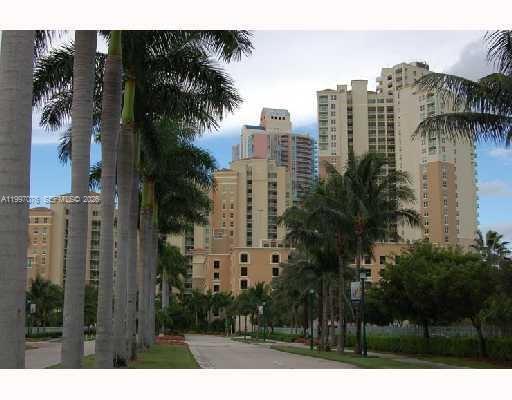 3330 Northeast 190th Street, Unit 1615 Aventura, FL 33180 - Photo 17 of 28