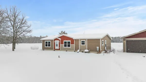 $698,500 | 5758 83rd Avenue Southwest, Staples, MN 56479