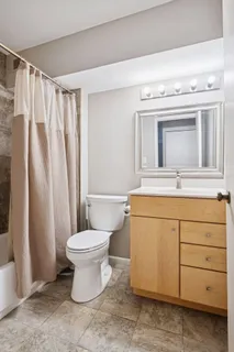 $139,900 | 400 Groveland Avenue, Unit 910, Minneapolis, MN 55403